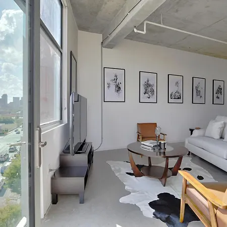 Villa 2-Story Loft With Views